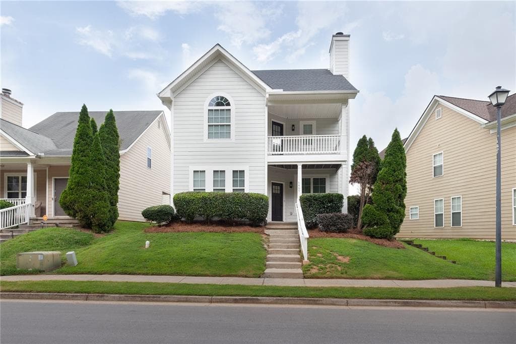 3 bedroom, 3 bathroom, 1,841 sq ft single family residence sold at 4565 Parkway Circle, Atlanta, GA 30349