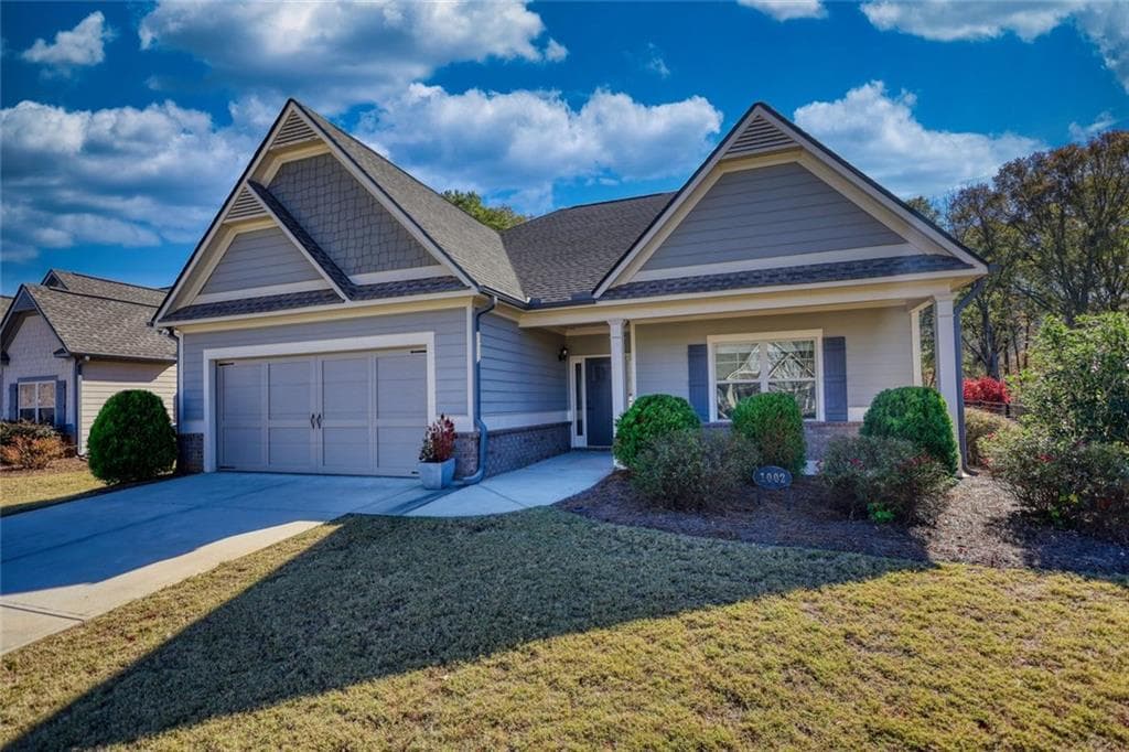 2 bedroom, 2 bathroom, 1,793 sq ft single family residence sold at 1002 High Shoal Drive, Monroe, GA 30655