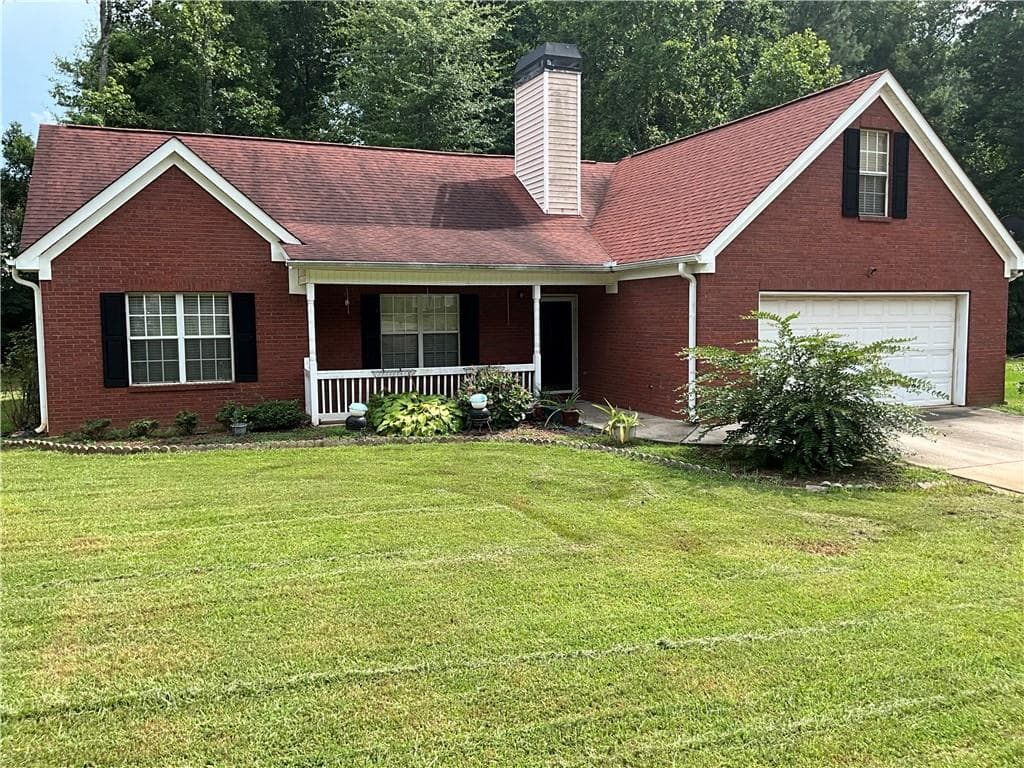 3 bedroom, 2 bathroom, 1,635 sq ft single family residence sold at 242 Pebble Creek Drive, Mcdonough, GA 30253