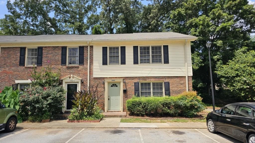 3 bedroom, 3 bathroom, 1,778 sq ft condominium for sale at 2462 Lehaven Drive, Tucker, GA 30084