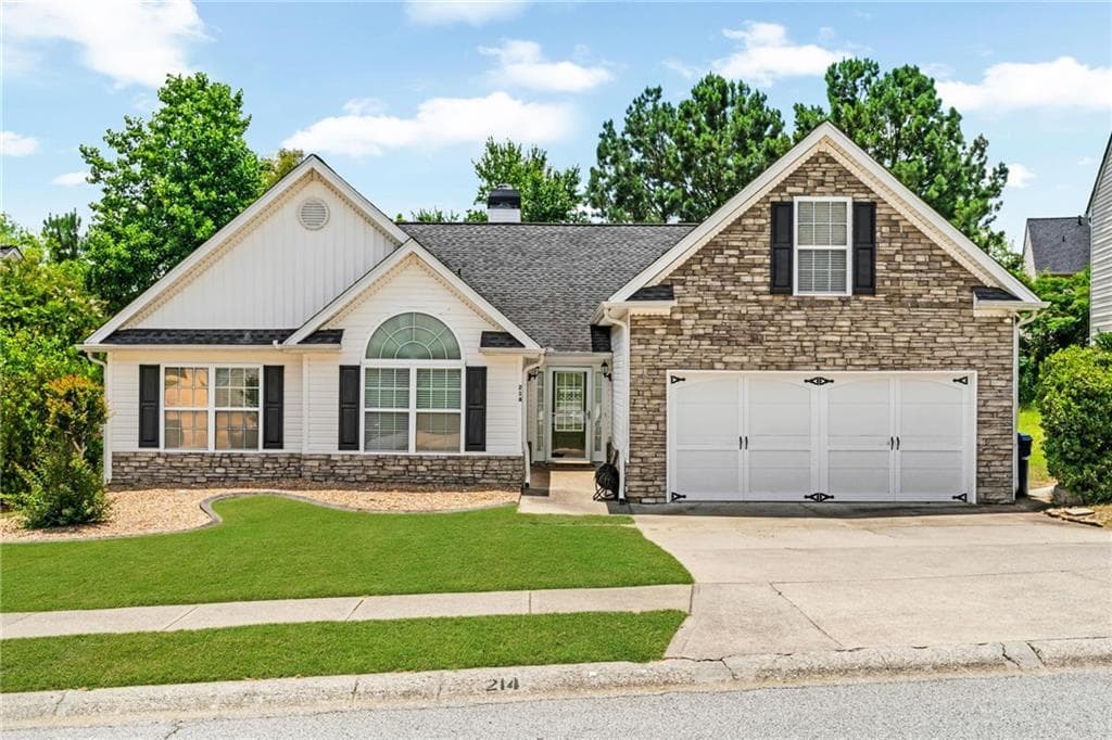 4 bedroom, 2 bathroom, 2,461 sq ft single family residence sold at 214 E Skyline View, Dallas, GA 30157