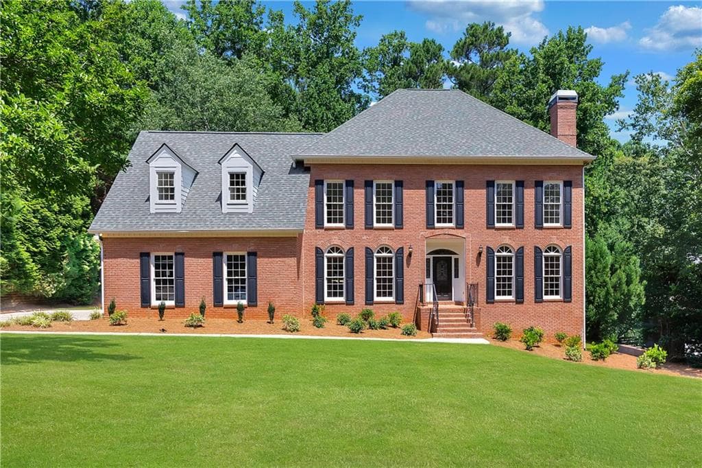 4 bedroom, 6 bathroom, 4,767 sq ft single family residence sold at 235 Plantation Way, Roswell, GA 30075