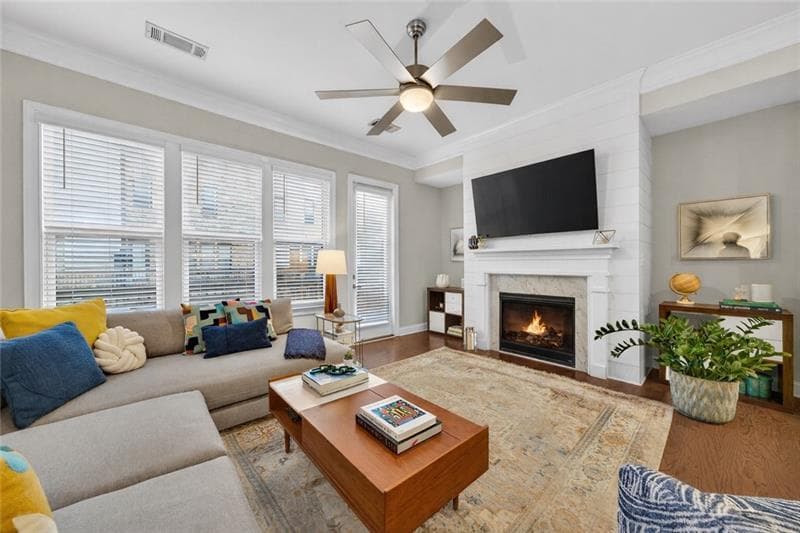 3 bedroom, 4 bathroom, 2,502 sq ft townhouse for sale at 1601 Aldworth Place, Atlanta, GA 30339