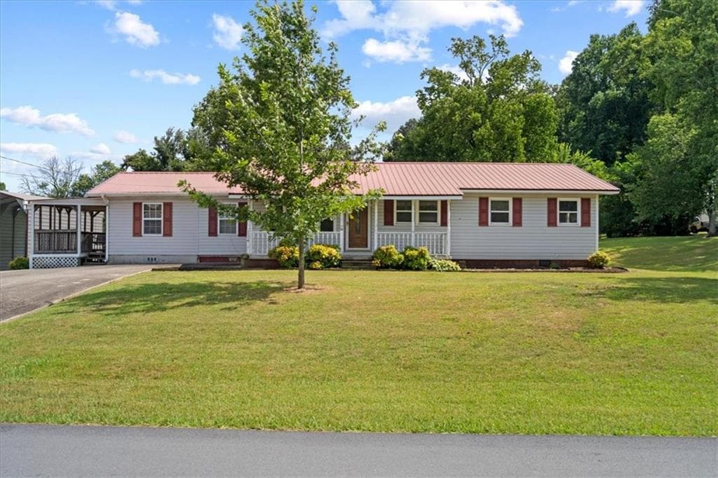 2 bedroom, 2 bathroom, 1,645 sq ft single family residence for sale at 234 Oakman Road, Oakman, GA 30732