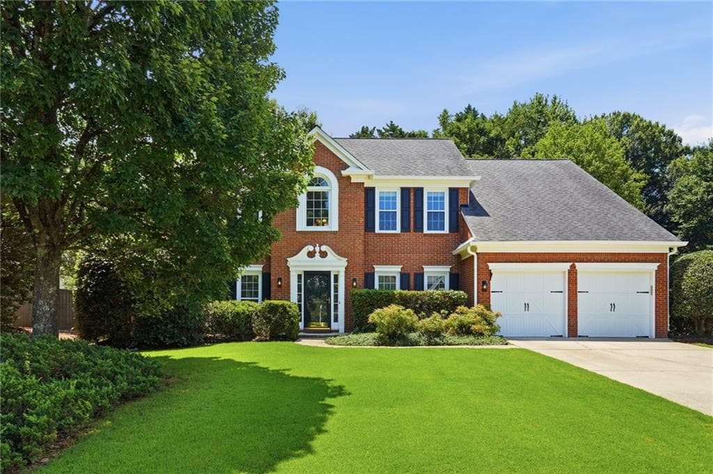 4 bedroom, 3 bathroom, 2,568 sq ft single family residence under contract at 7765 Llangollen Way, Cumming, GA 30041