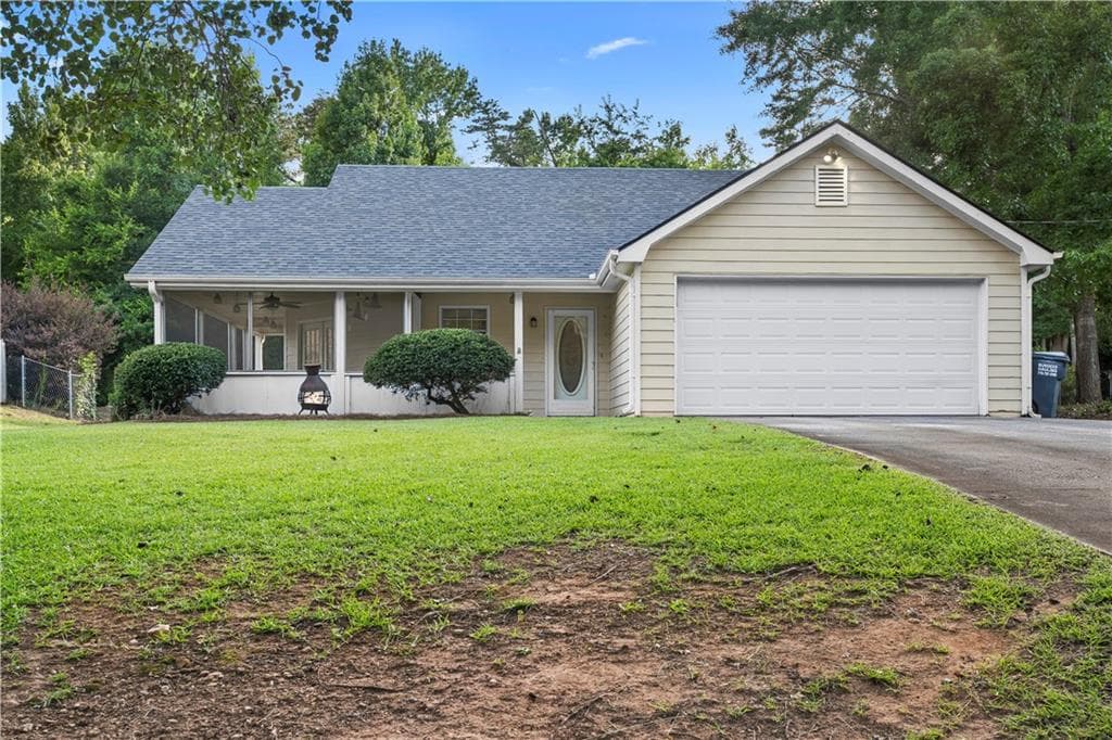 3 bedroom, 2 bathroom, 1,430 sq ft single family residence sold at 165 Lakefront Drive, Covington, GA 30016