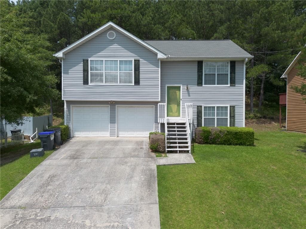 3 bedroom, 2 bathroom, 1,352 sq ft single family residence under contract at 5534 Princeton Oaks Lane, Sugar Hill, GA 30518