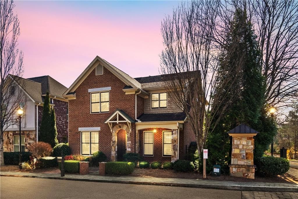 3 bedroom, 4 bathroom, 3,189 sq ft single family residence under contract at 2080 Village Station Crossing, Smyrna, GA 30080