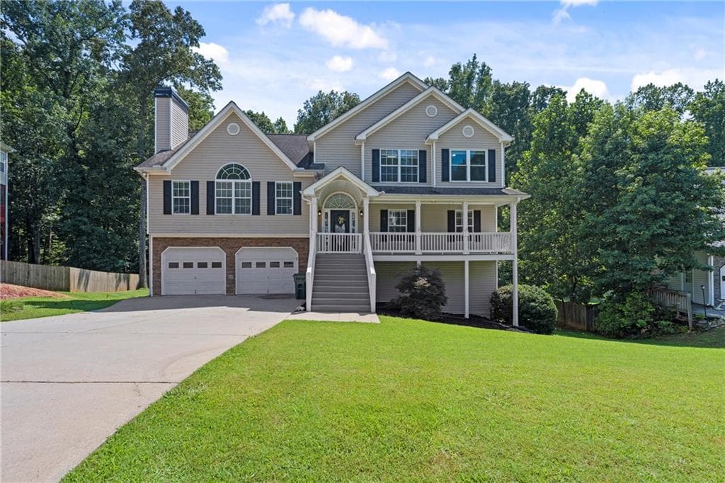 4 bedroom, 3 bathroom, 2,608 sq ft single family residence sold at 152 Sable Trace Trail, Acworth, GA 30102