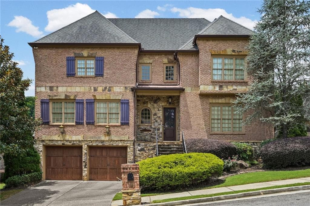 5 bedroom, 5 bathroom, 6,323 sq ft single family residence for sale at 1774 Buckhead Lane, Atlanta, GA 30324