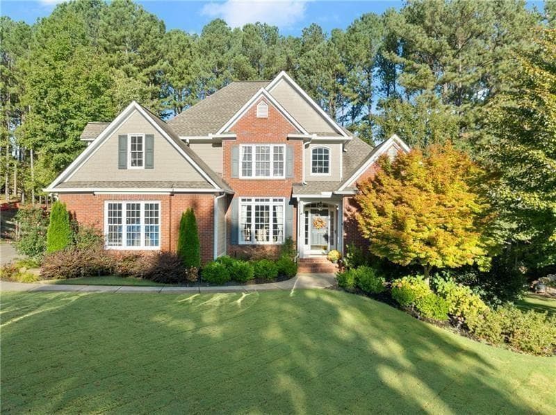 6 bedroom, 4 bathroom, 4,814 sq ft single family residence sold at 385 Graves Road, Acworth, GA 30101