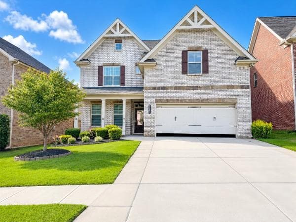 6 bedroom, 5 bathroom, 3,390 sq ft single family residence for sale at 2601 Arnold Palmer Way, Duluth, GA 30096