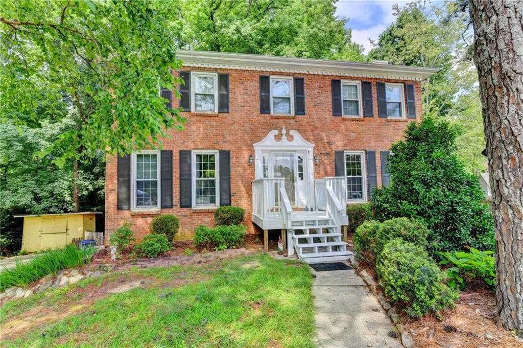 3 bedroom, 3 bathroom, 2,335 sq ft single family residence for sale at 2591 Bechers Brook, Lawrenceville, GA 30043