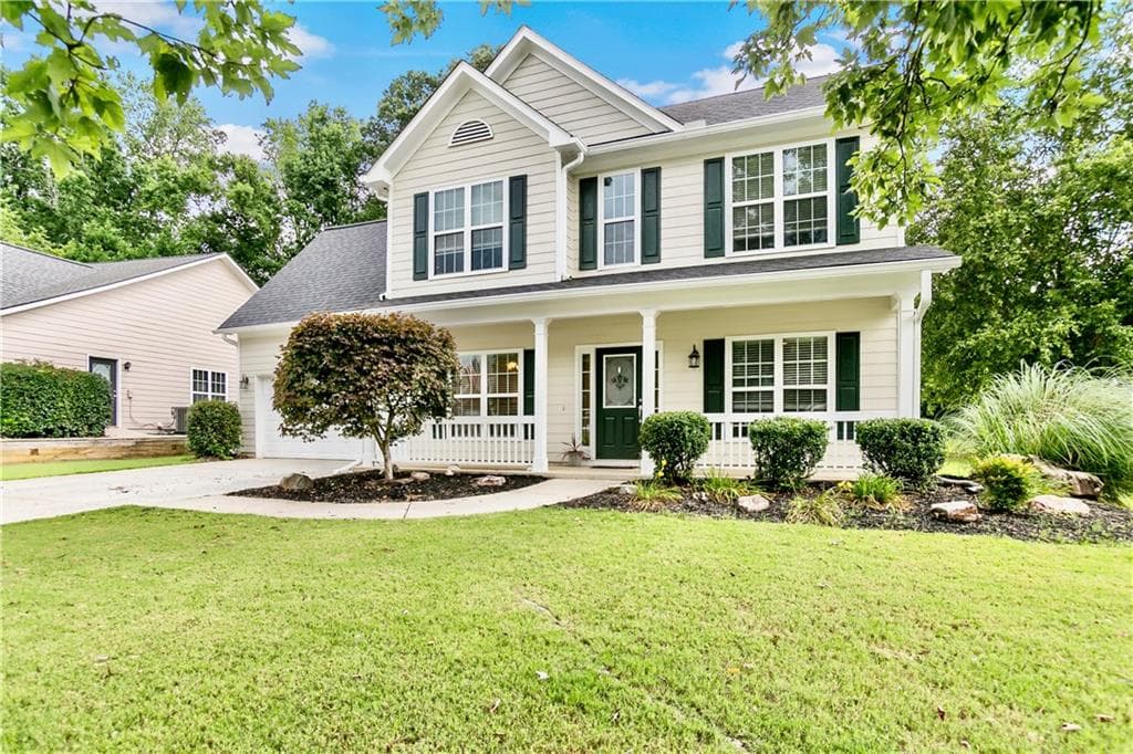 4 bedroom, 3 bathroom, 2,136 sq ft single family residence under contract at 4026 Mcdowell Drive, Acworth, GA 30101
