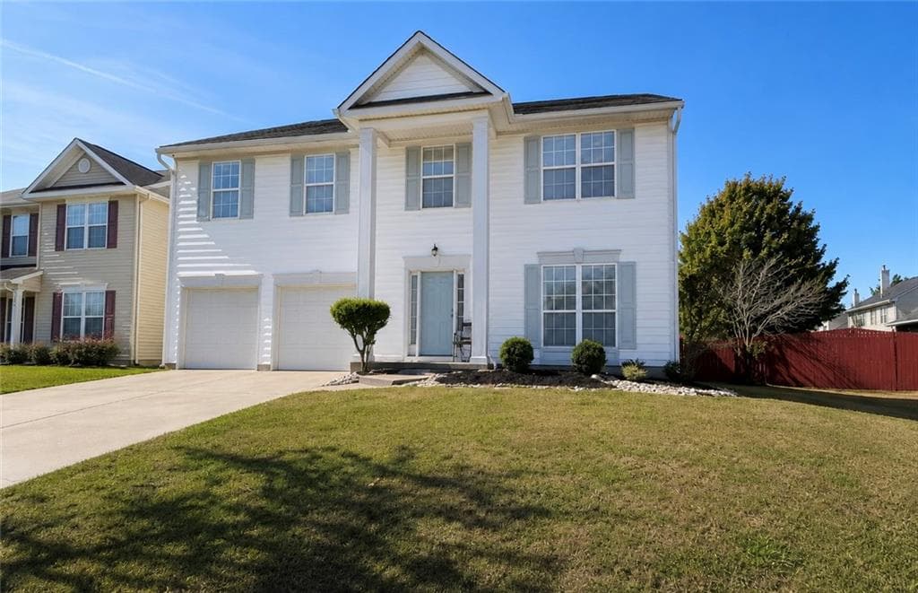 6 bedroom, 3 bathroom, 2,836 sq ft single family residence for sale at 6009 Riveroak Terrace, College Park, GA 30349