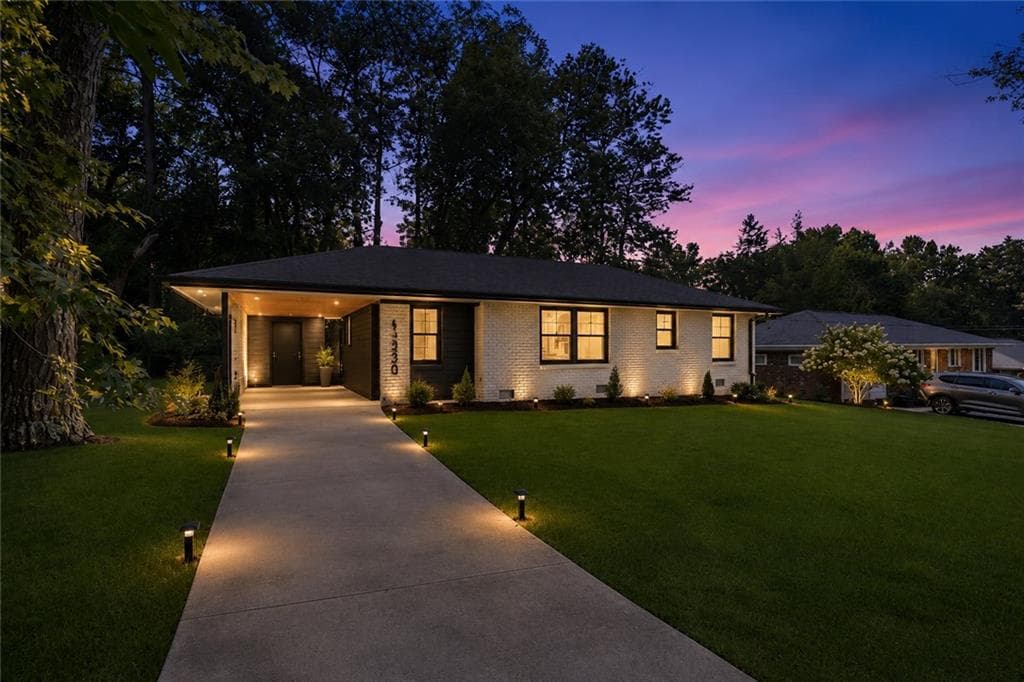 3 bedroom, 2 bathroom, 1,080 sq ft single family residence under contract at 1979 Creekside Court, Decatur, GA 30032