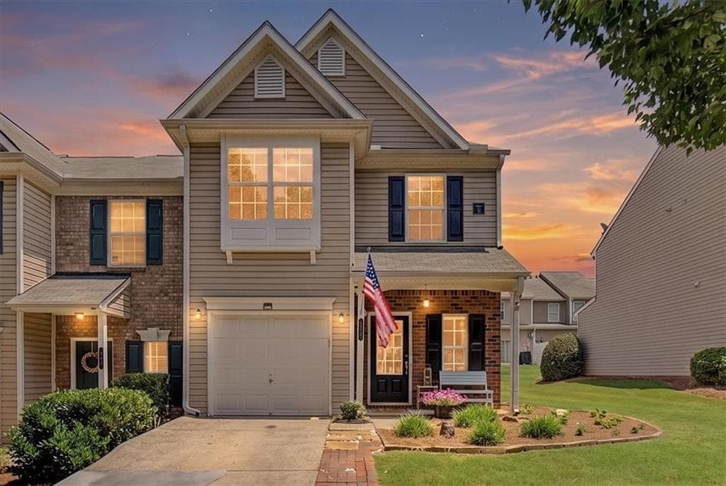 2 bedroom, 3 bathroom, 1,639 sq ft townhouse under contract at 305 Azalea Circle, Cumming, GA 30040