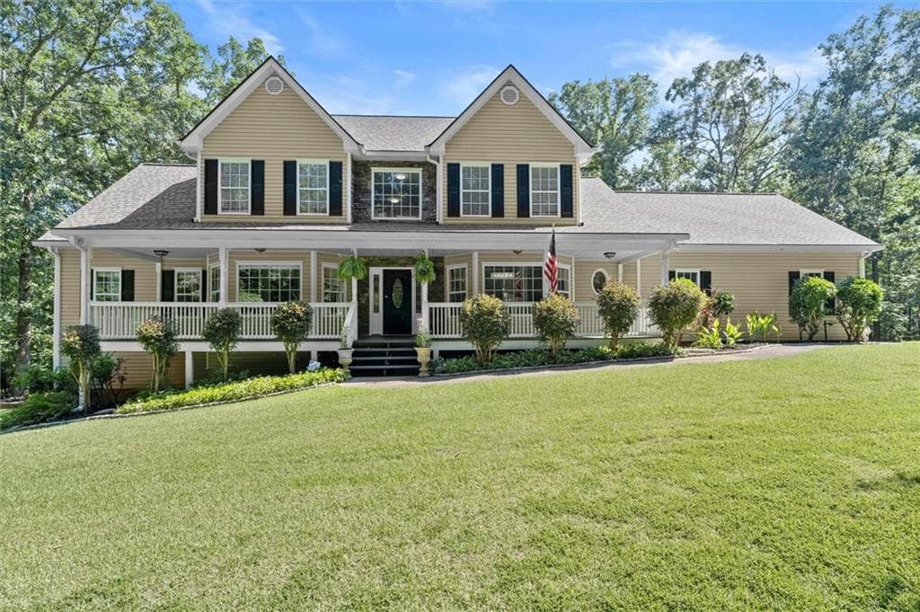 5 bedroom, 5 bathroom, 3,776 sq ft single family residence for sale at 342 Woodland Path, Dallas, GA 30132