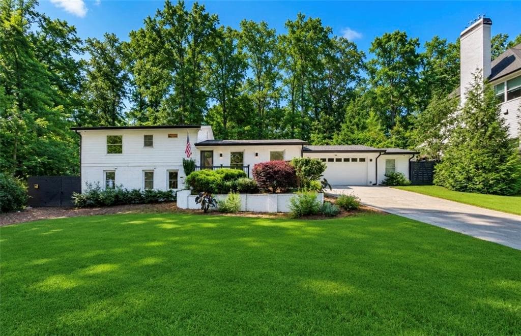 4 bedroom, 3 bathroom, 2,106 sq ft single family residence sold at 70 Bonnie Lane, Sandy Springs, GA 30328