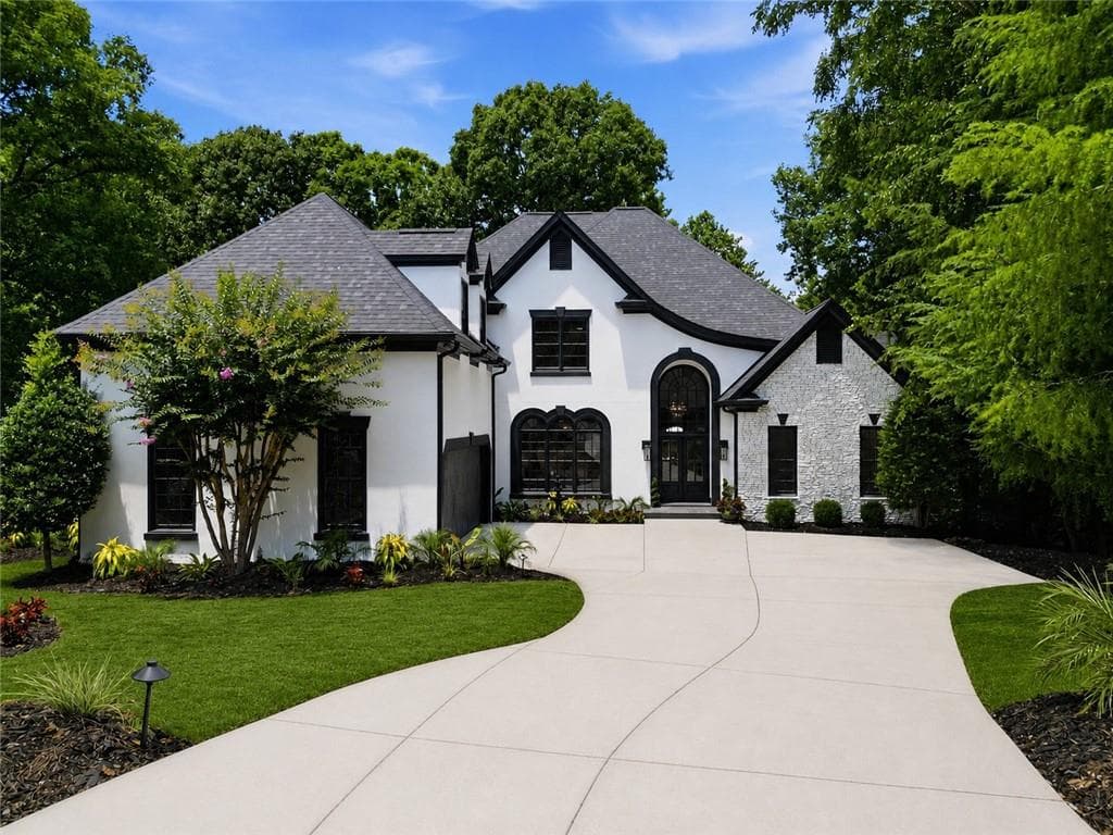 6 bedroom, 5 bathroom, 6,802 sq ft single family residence for sale at 945 Waters Reach Court, Alpharetta, GA 30022