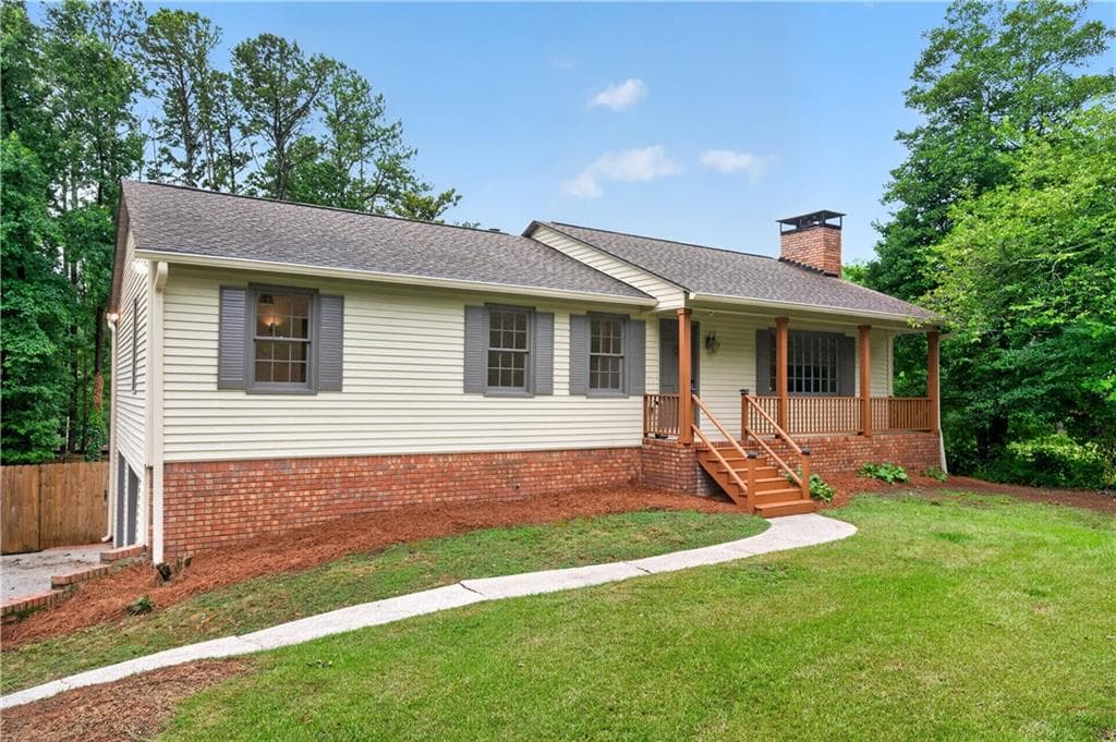 3 bedroom, 2 bathroom, 2,128 sq ft single family residence sold at 1658 Whitlock Road, Marietta, GA 30066