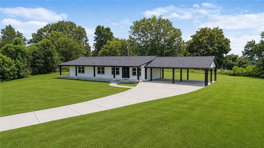 4 bedroom, 4 bathroom, 2,582 sq ft single family residence sold at 924 Fred Kilcrease Road, Winder, GA 30680