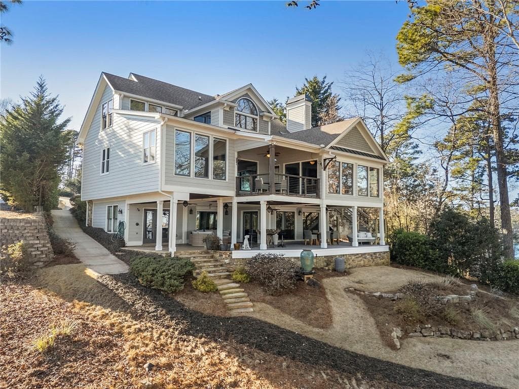 4 bedroom, 5 bathroom, 5,500 sq ft single family residence for sale at 6402 Lakeview Drive, Buford, GA 30518