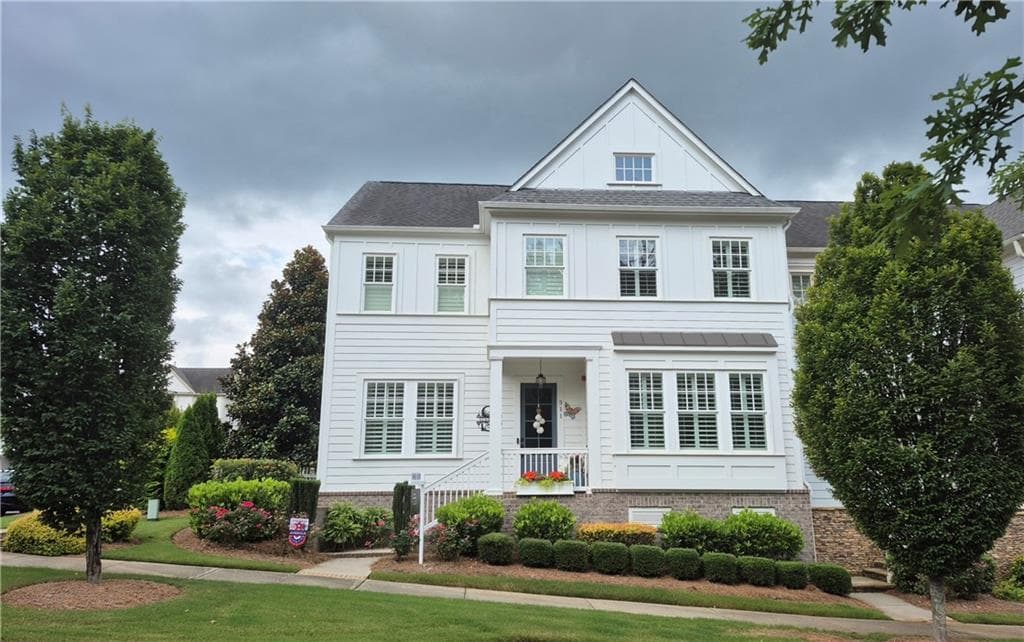 3 bedroom, 3 bathroom, 2,362 sq ft townhouse sold at 311 Booth Street, Woodstock, GA 30188
