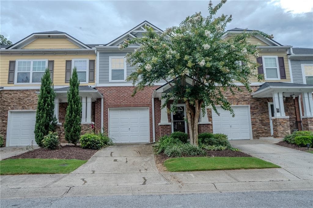 2 bedroom, 3 bathroom, 1,511 sq ft townhouse for sale at 776 Tulip Poplar Way, Lawrenceville, GA 30044