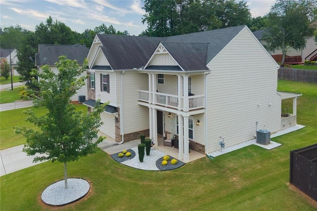4 bedroom, 3 bathroom, 2,460 sq ft single family residence sold at 462 Wingsfield Court, Austell, GA 30168