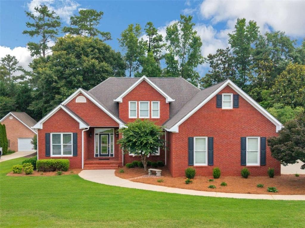 3 bedroom, 3 bathroom, 2,168 sq ft single family residence sold at 133 Tracy Lane, Mcdonough, GA 30253
