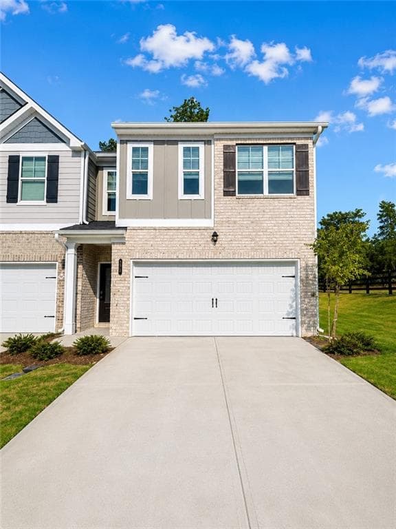 3 bedroom, 3 bathroom, 1,805 sq ft townhouse under contract at 6339 Warbler Court, Morrow, GA 30260