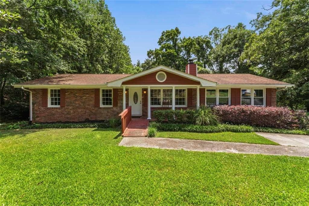 5 bedroom, 2 bathroom, 2,302 sq ft single family residence under contract at 1630 Roberts Drive, Mableton, GA 30126