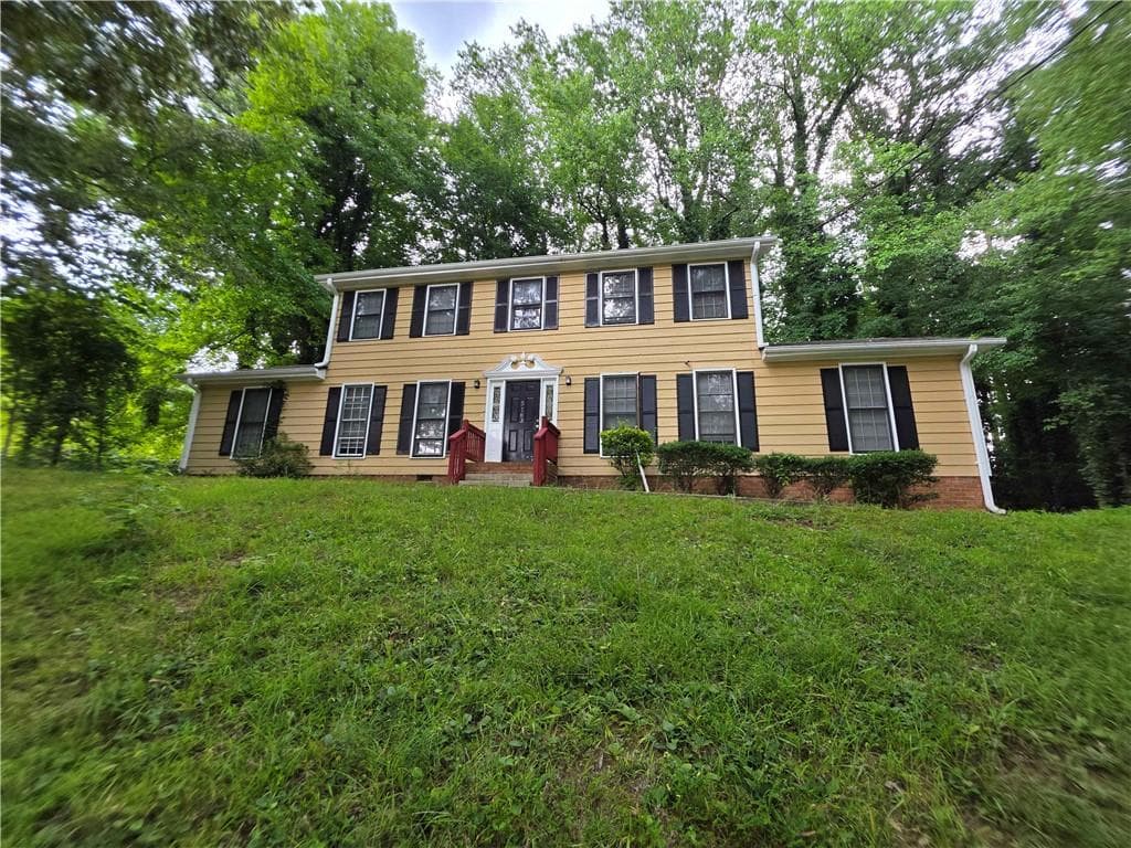 3 bedroom, 3 bathroom, 1,875 sq ft single family residence under contract at 5183 Mccarter Court, Stone Mountain, GA 30088