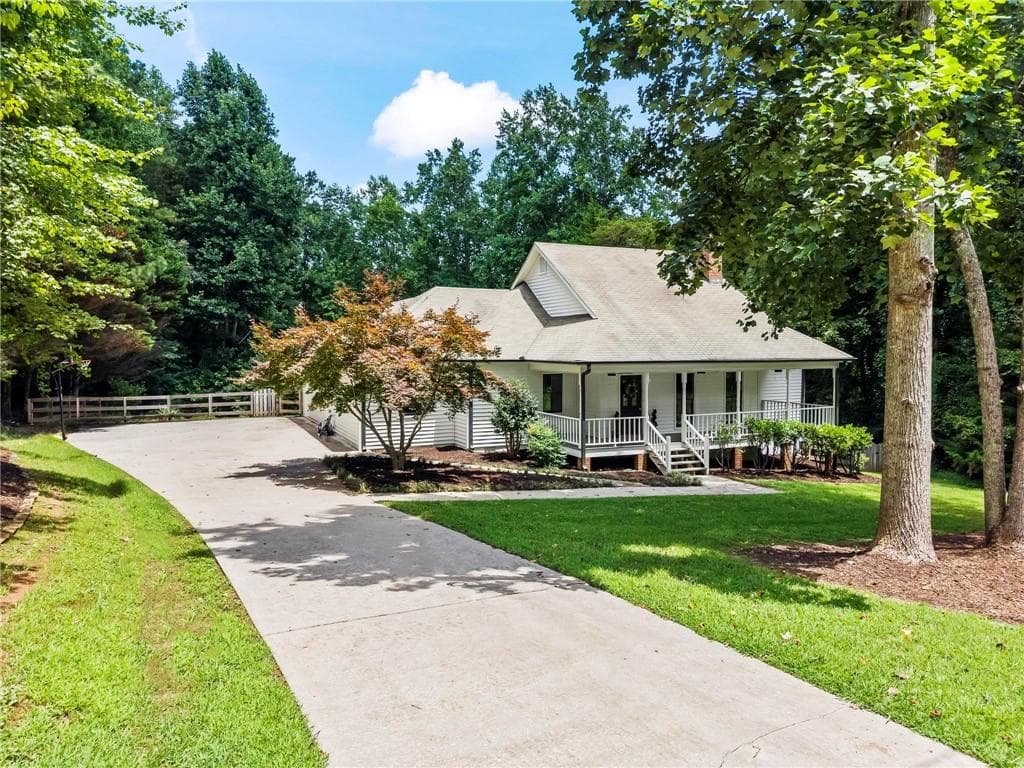 410 Arliss Drive, Canton, GA 30115 — most recent listing photo