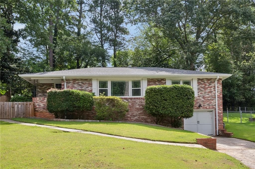 3 bedroom, 2 bathroom, 1,765 sq ft single family residence sold at 2309 Beaver Creek Road, Smyrna, GA 30080