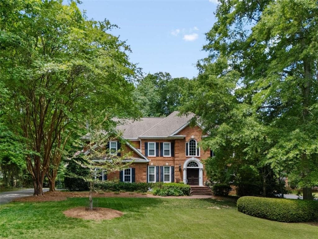 4 bedroom, 4 bathroom, 3,335 sq ft single family residence for sale at 2 Richland Court, Rome, GA 30161