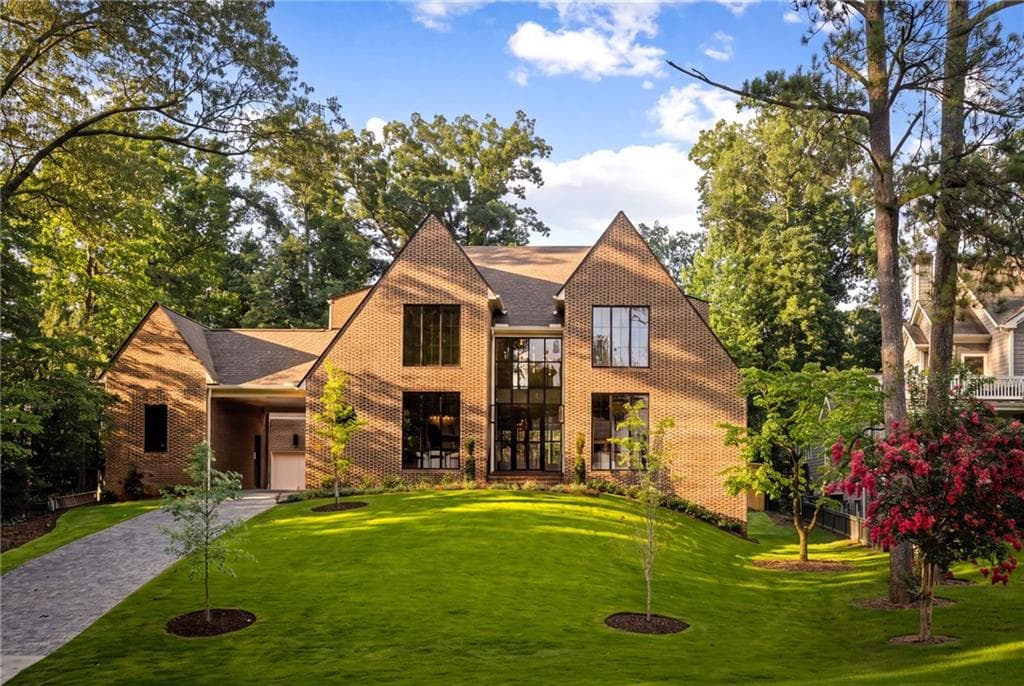 6 bedroom, 9 bathroom, 8,900 sq ft single family residence sold at 3157 Woodrow Way NE, Brookhaven, GA 30319