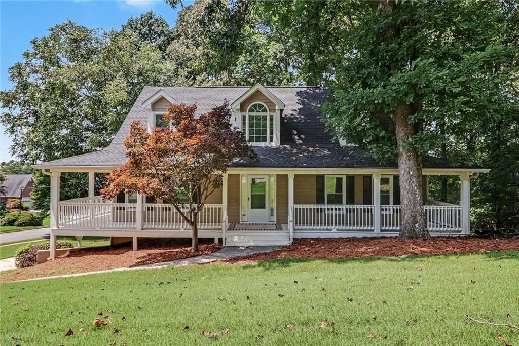 4 bedroom, 4 bathroom, 3,525 sq ft single family residence under contract at 715 Maggie Mae Lane, Lawrenceville, GA 30045