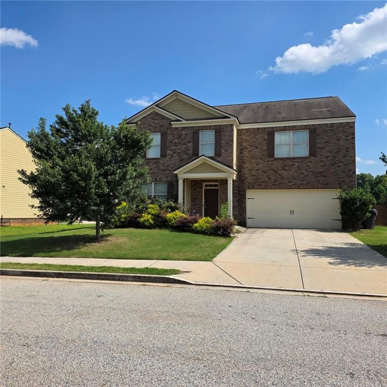 5 bedroom, 3 bathroom, 3,268 sq ft single family residence under contract at 605 Sturbridge Court, Mcdonough, GA 30253
