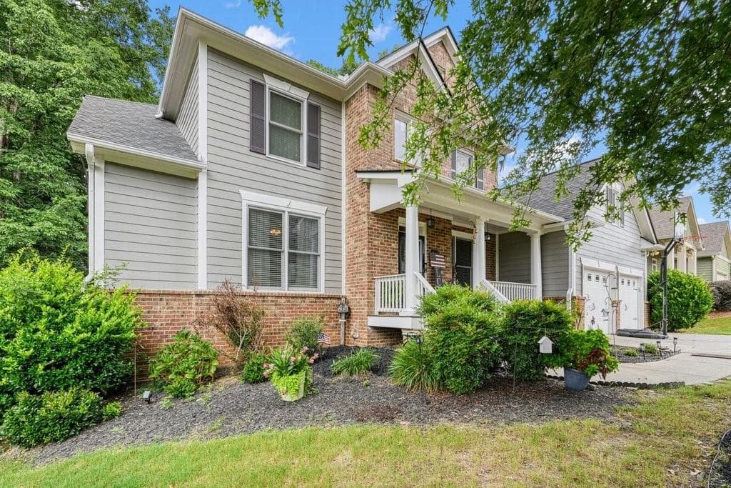 5 bedroom, 4 bathroom, 3,653 sq ft single family residence for sale at 130 Newcastle Walk, Woodstock, GA 30188
