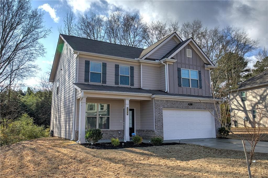 4 bedroom, 3 bathroom, 2,172 sq ft single family residence for sale at 502 Mcginnis Circle, Calhoun, GA 30701
