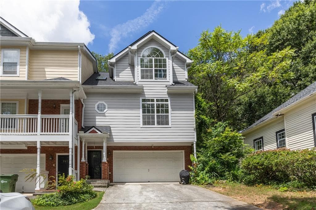 4 bedroom, 4 bathroom, 2,309 sq ft townhouse for sale at 581 Cooper Street, Atlanta, GA 30312