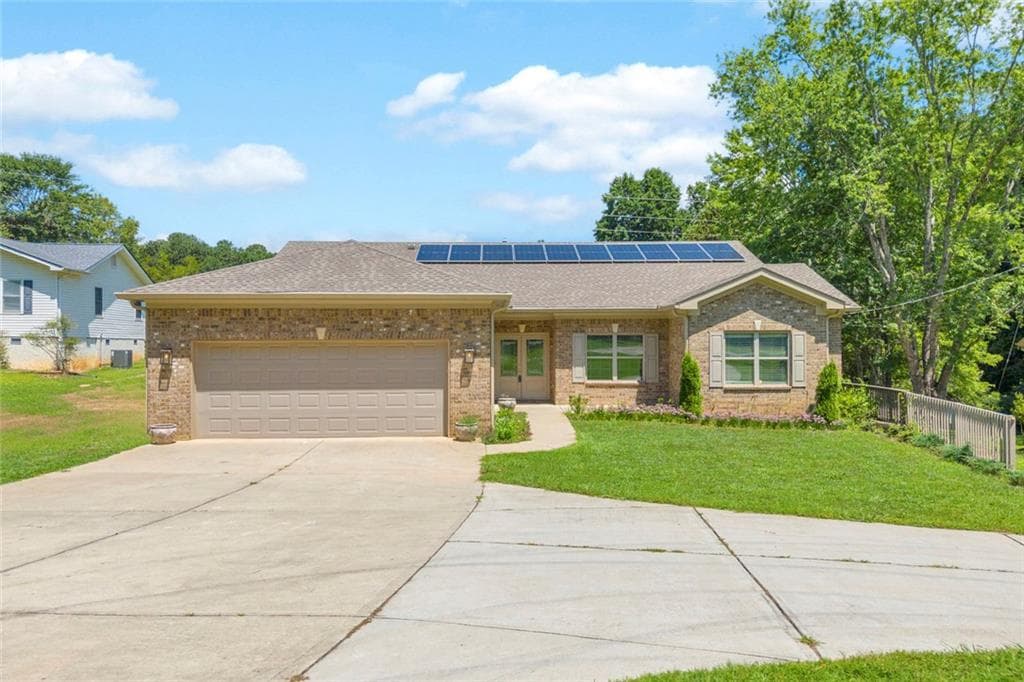 2 bedroom, 2 bathroom, 2,002 sq ft single family residence for sale at 5988 Shadburn Ferry Road, Buford, GA 30519