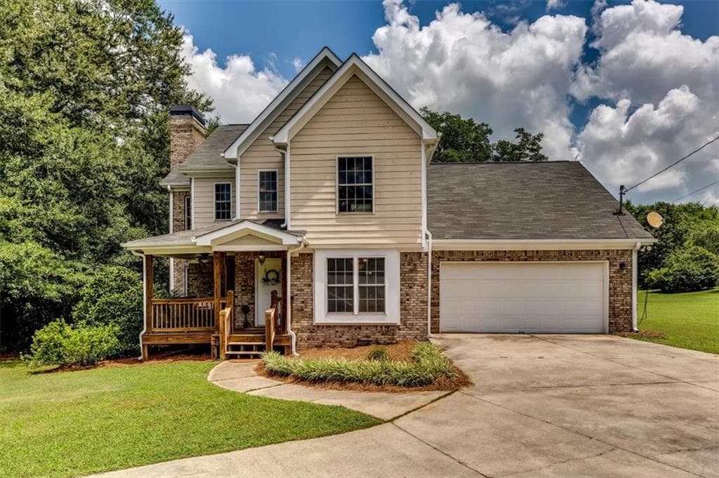 3 bedroom, 3 bathroom, 2,796 sq ft single family residence for sale at 4200 Union Church Road, Mcdonough, GA 30252