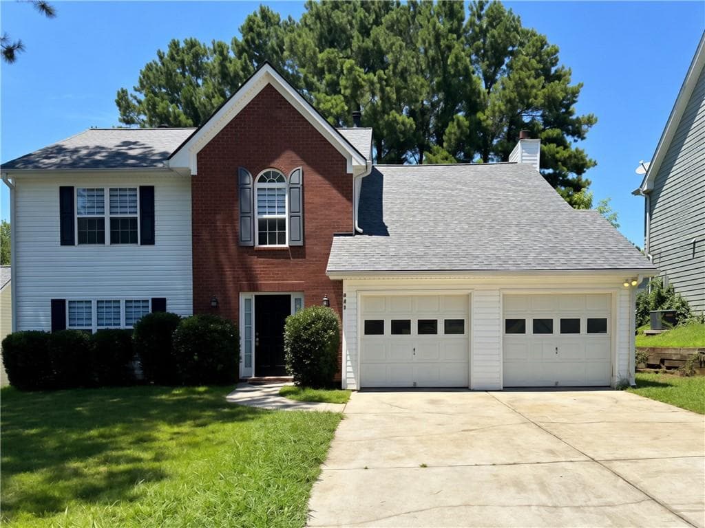 4 bedroom, 3 bathroom, 2,220 sq ft single family residence sold at 641 Oak Vista Court, Lawrenceville, GA 30044