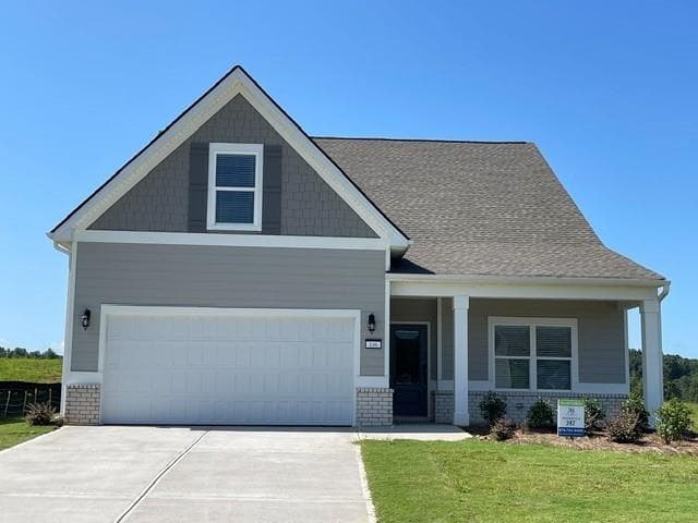 3 bedroom, 3 bathroom, 2,018 sq ft single family residence for sale at 106 Sunflower Lane, Calhoun, GA 30701