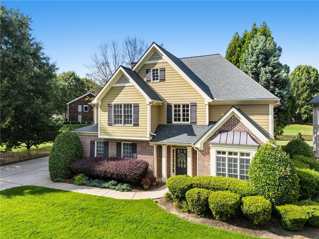 4 bedroom, 3 bathroom, 2,736 sq ft single family residence for sale at 4095 Hill House Road, Smyrna, GA 30082