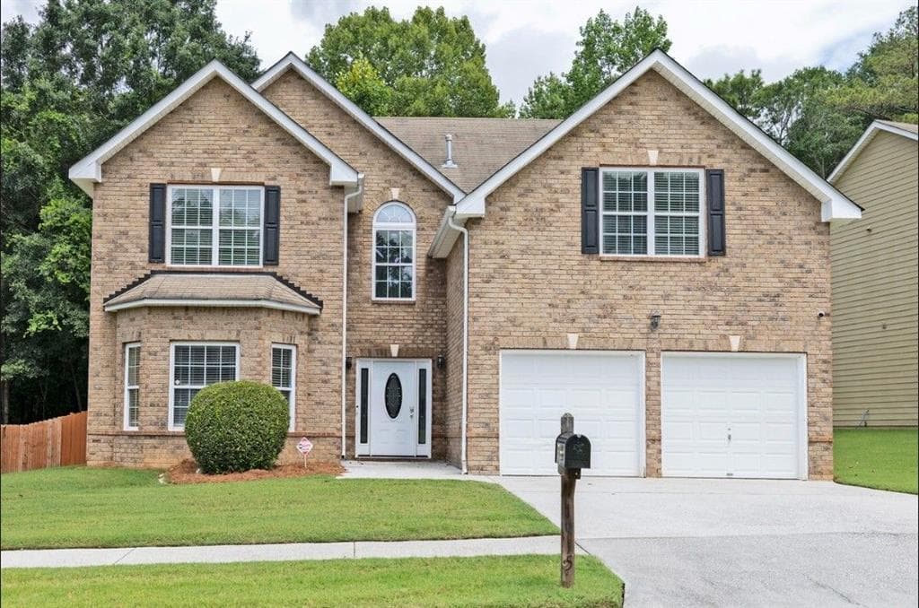 5 bedroom, 3 bathroom, 3,981 sq ft single family residence sold at 1915 Logan Ridge Circle, Loganville, GA 30052