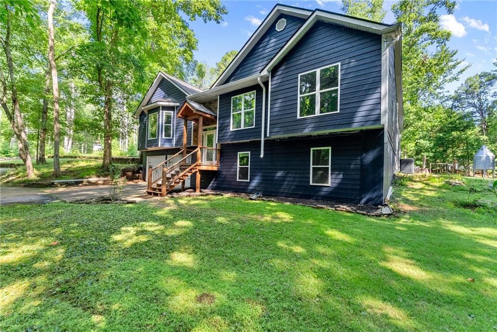 4 bedroom, 3 bathroom, 3,533 sq ft single family residence under contract at 7095 Cogburn Road, Cumming, GA 30028